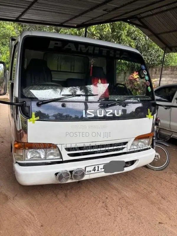 Isuzu ELF 1989 Lorry (Used)