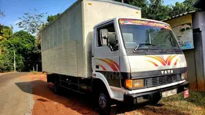 Tata 613 2002 Lorry (Used)