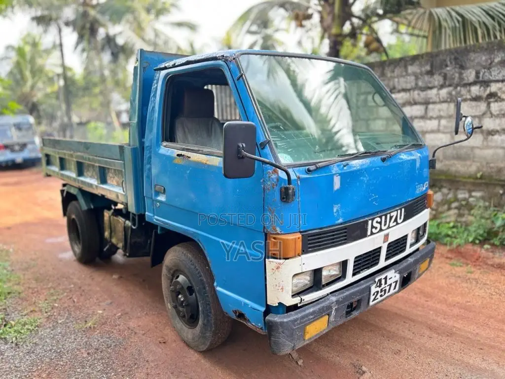 Isuzu Tipper 1981 Lorry (Used)