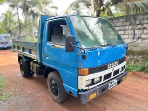 Isuzu Tipper 1981 Lorry (Used)