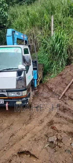 Mitsubishi Canter 2000 Lorry (Used)