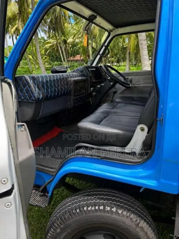 Isuzu 350D 1979 Lorry (Used)