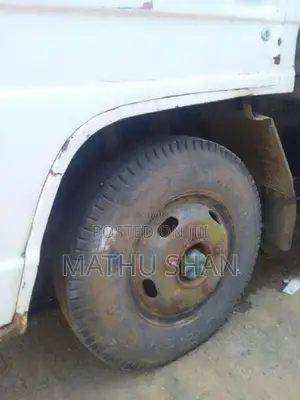 Isuzu Isuzu 1986 Lorry (Used)