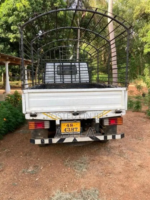 Mazda TITAN 1992 Lorry (Used)