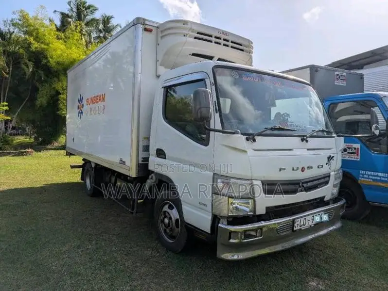 Mitsubishi Canter Freezer 2015 Lorry (Used)
