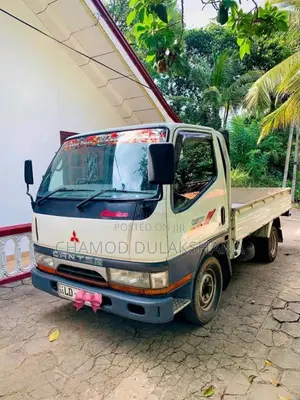 Mitsubishi Canter 2002 Lorry (Used)