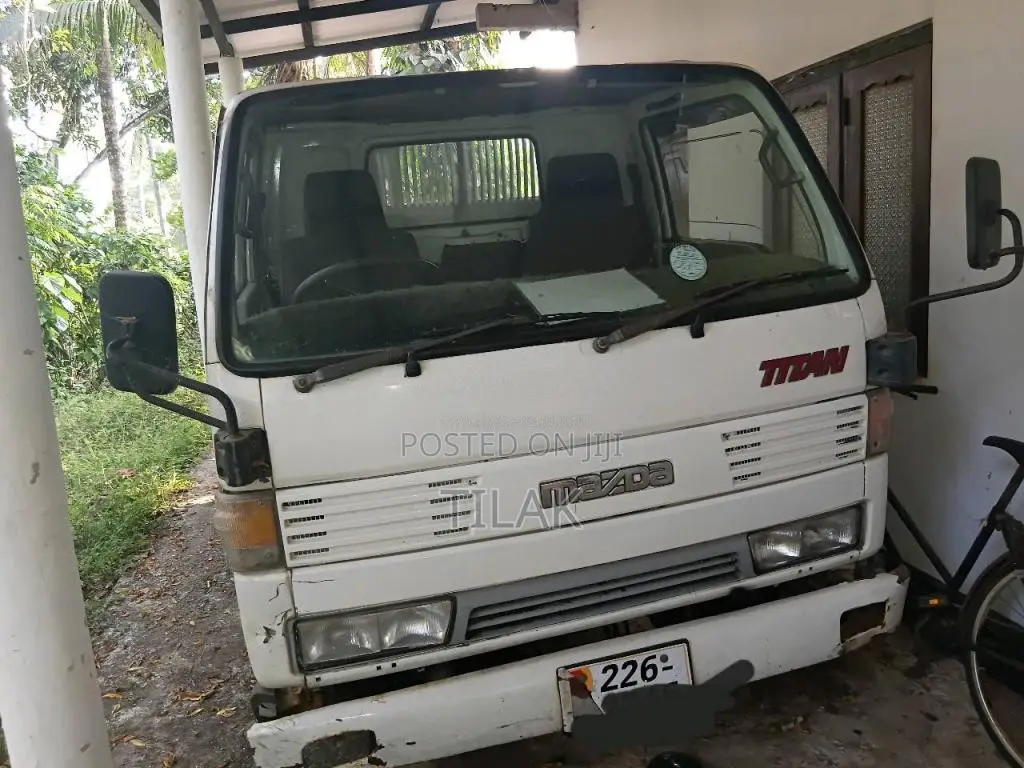 Mazda Titan 1 Cube 1993 Lorry (Used)