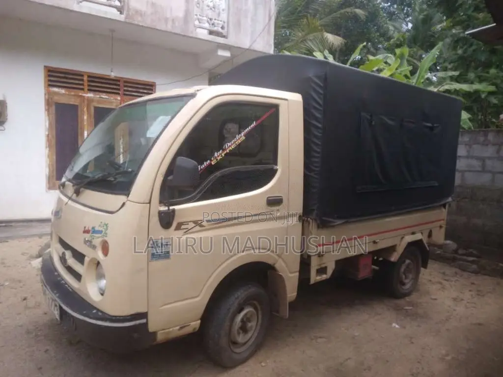 Tata Dimo Batta 2011 Lorry (Used)