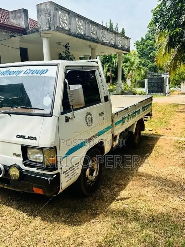 Mitsubishi L300 1980 Lorry (Used)