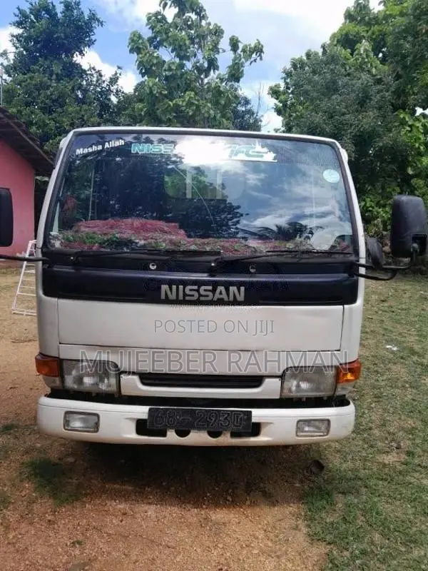 Nissan FB35 1991 Lorry (Used)
