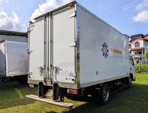 Mitsubishi Canter Freezer 2015 Lorry (Used)