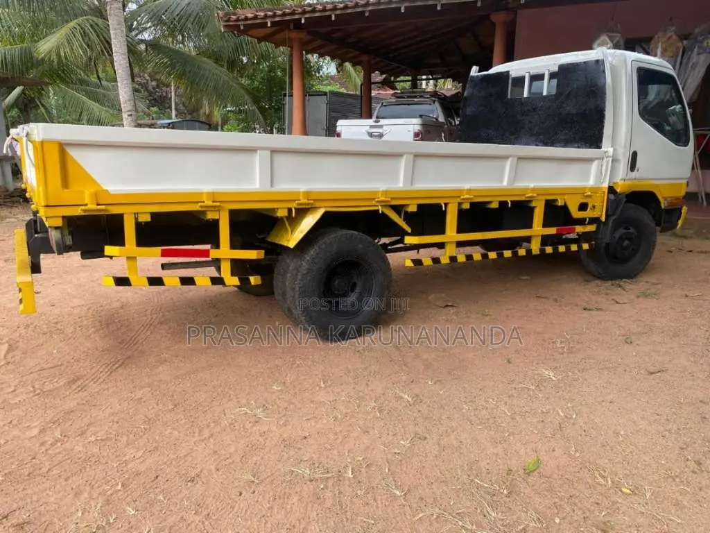 Mitsubishi Canter 1980 Lorry Unregistered (Recondition)