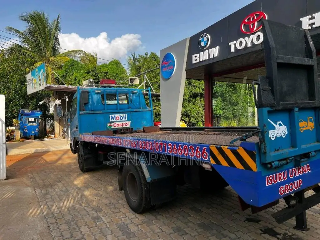 Toyota Carrier 1992 Lorry (Used)