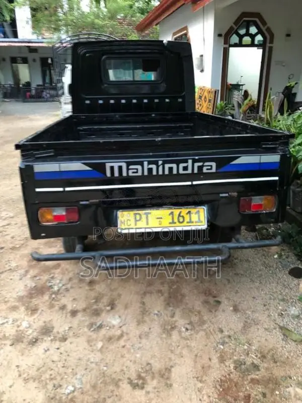 Mahindra Maxximo 2012 Lorry (Used)
