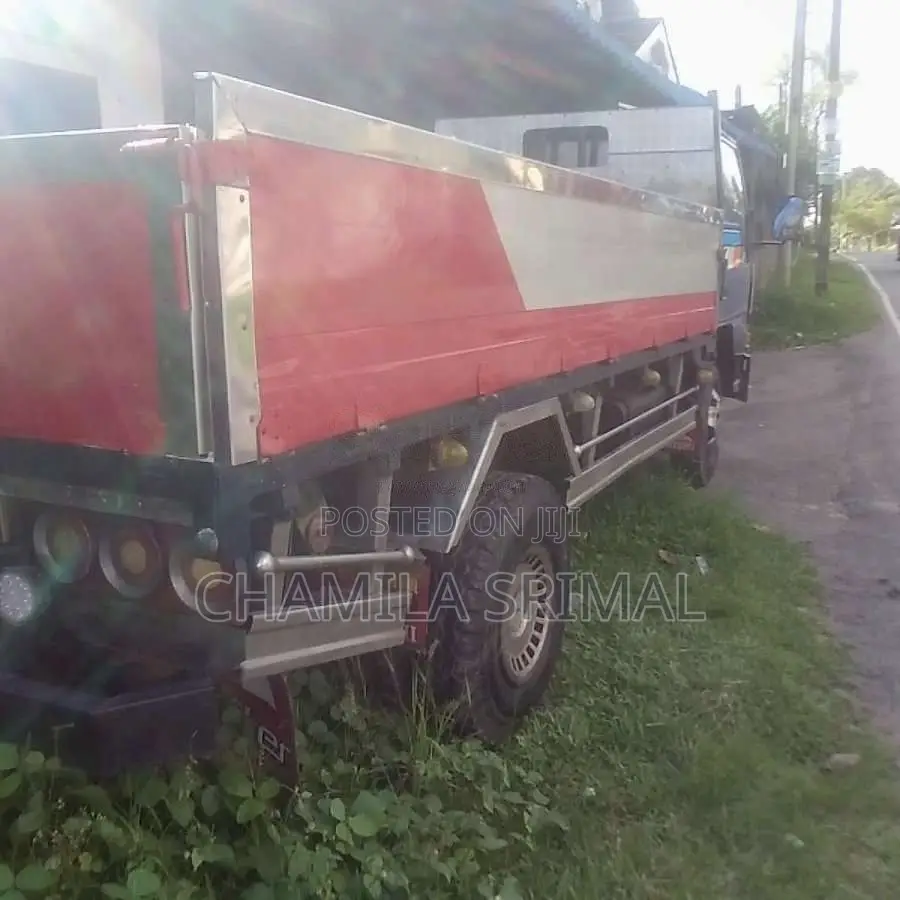 Mitsubishi Canter 1980 Lorry (Used)