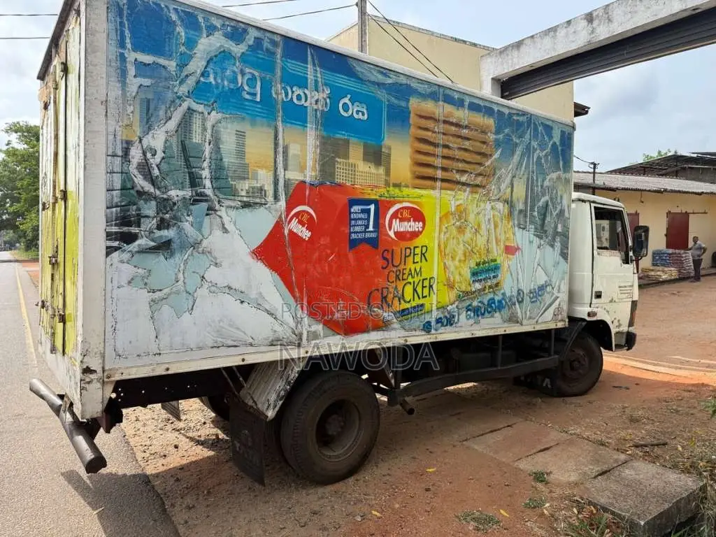 Tata 709 2006 Lorry (Used)