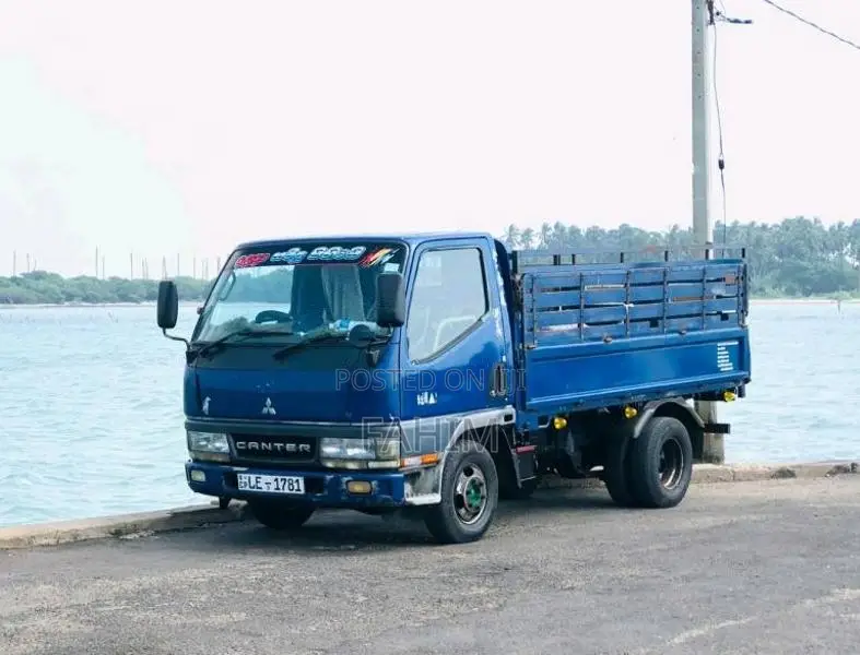 Mitsubishi CANTER 2002 Lorry (Used)