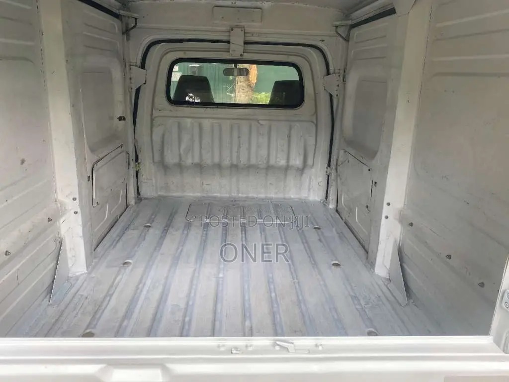 Daihatsu Hijet 2002 Lorry (Used)