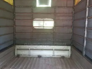 Tata Dimo Batta 2017 Lorry (Used)