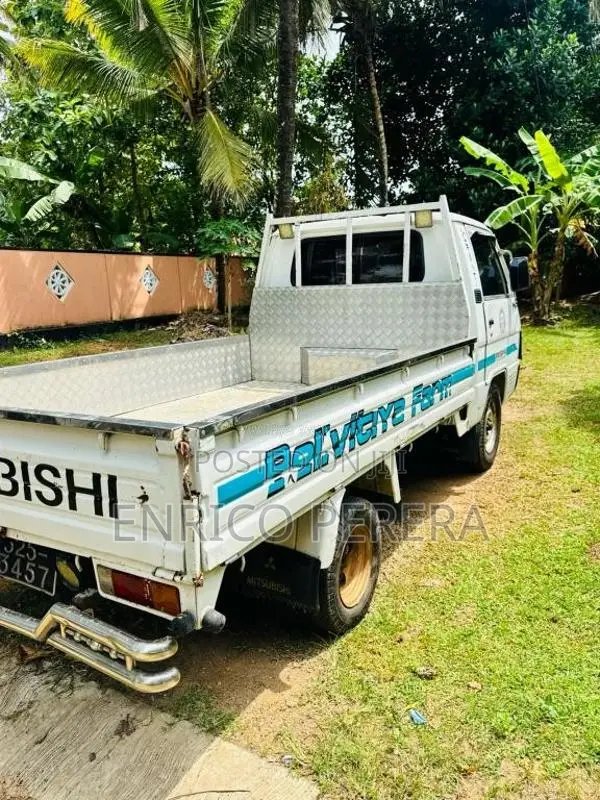 Mitsubishi L300 1980 Lorry (Used)