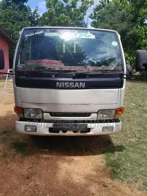 Nissan FB35 1991 Lorry (Used)