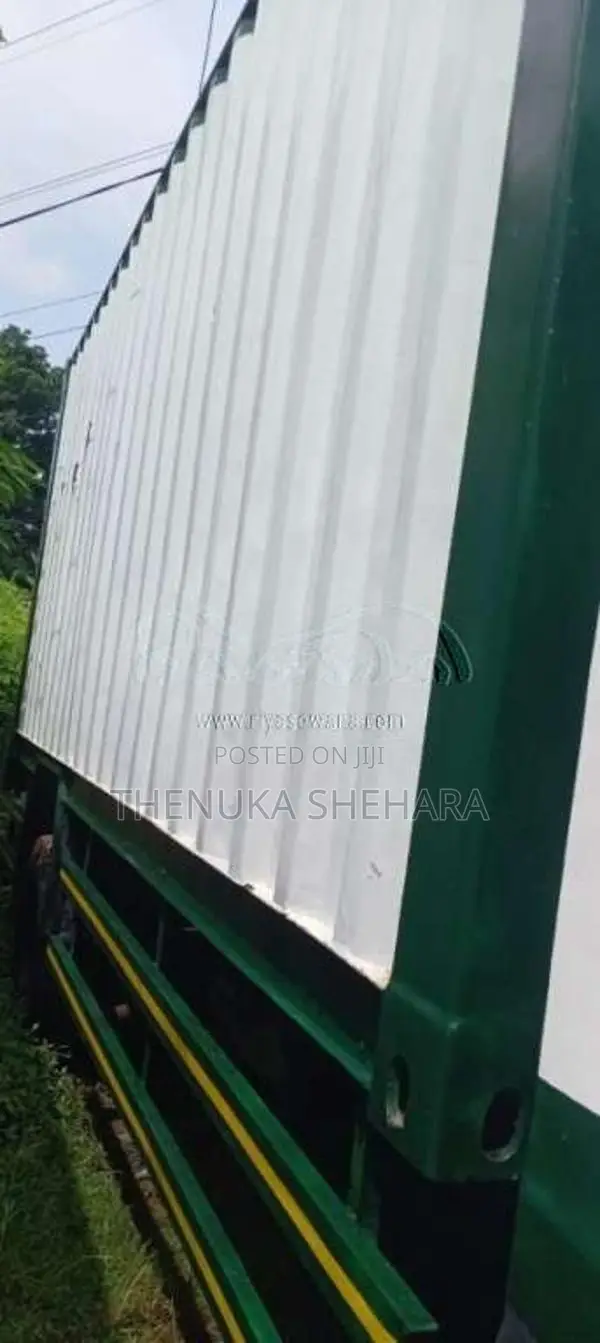 Ashok-Leyland Tusker 1996 Lorry (Used)