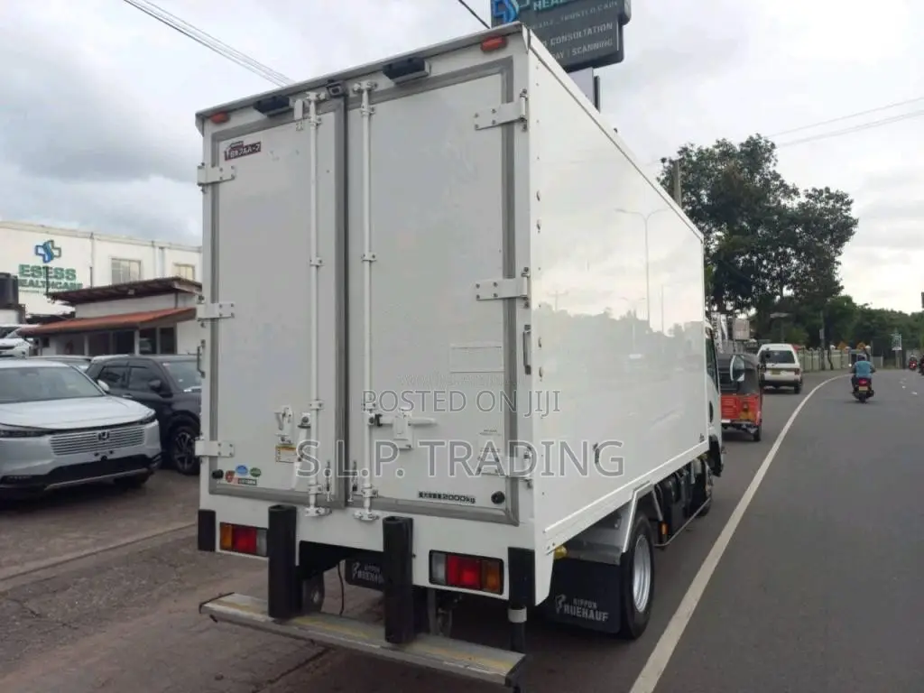 Isuzu ELF 2019 Lorry Unregistered (Recondition)