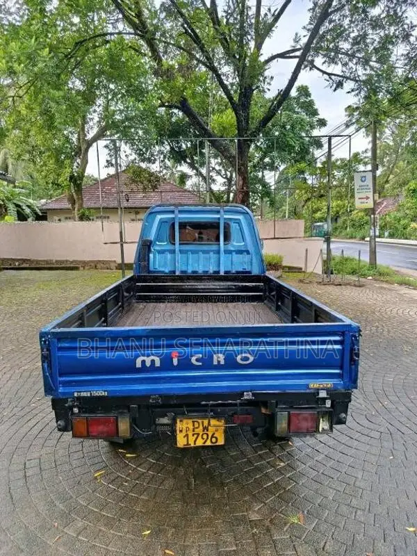 Micro Loader 717 2013 Lorry (Used)