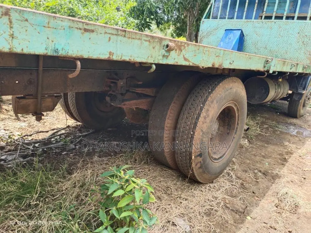 Tata 1210 1989 Lorry (Used)