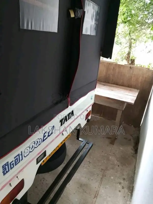 Tata Dimo Batta 2015 Lorry (Used)