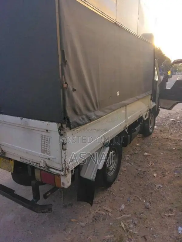 Toyota Dyna 1994 Lorry (Used)