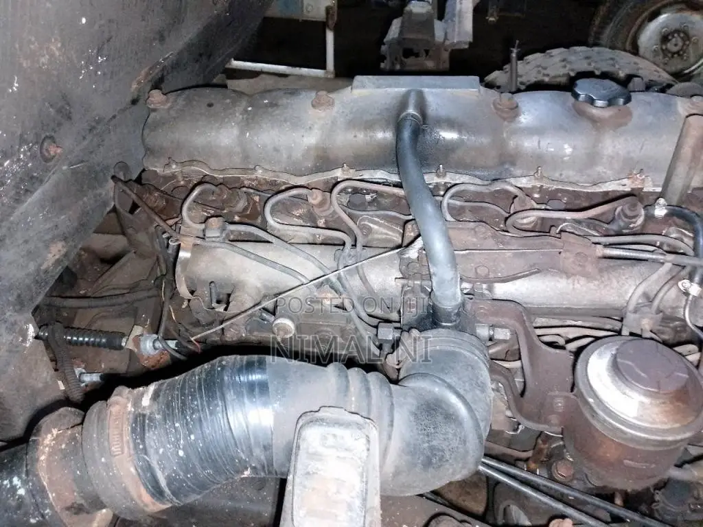 Toyota Dyna 1982 Lorry (Used)