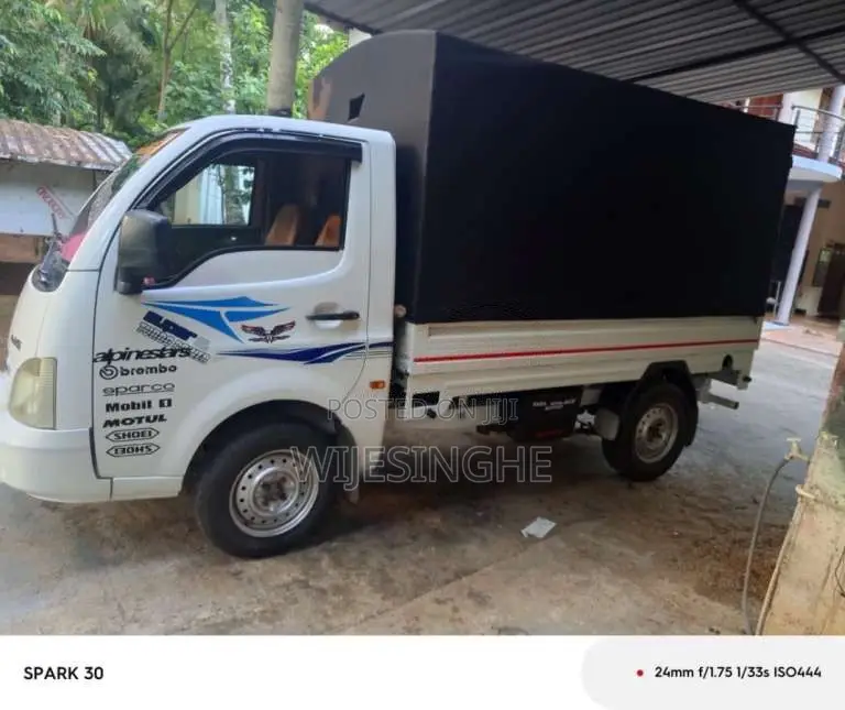 Tata Super Ace 2015 Lorry (Used)