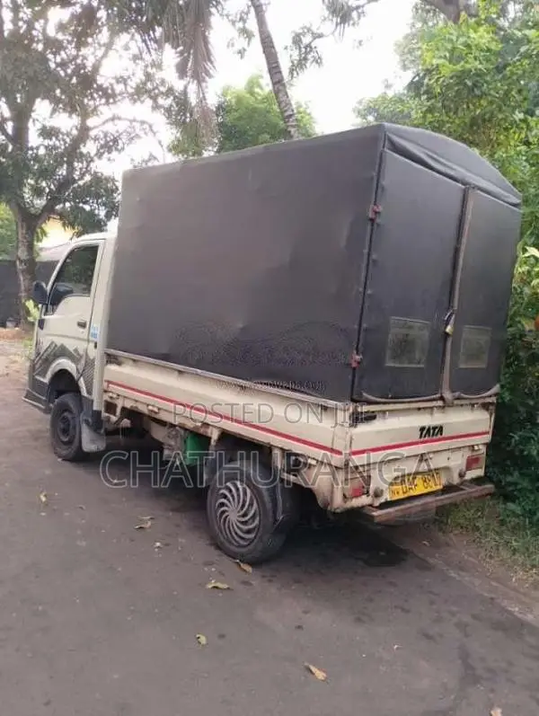 Tata Dimo Batta 2018 Lorry (Used)