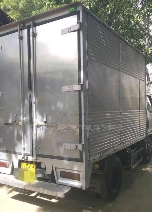 Mitsubishi Canter 1995 Lorry (Used)