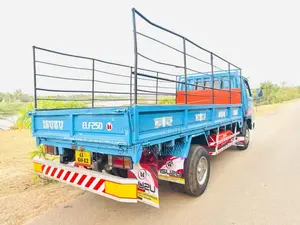 Isuzu ELF 350 Palala Muuna 14.5 1982 Lorry (Used)
