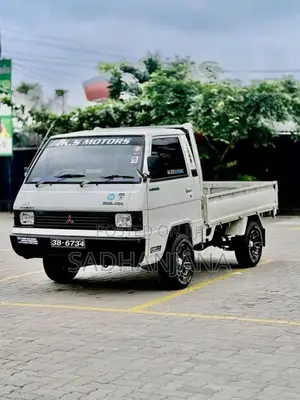 Mitsubishi L300 1980 Lorry (Used)