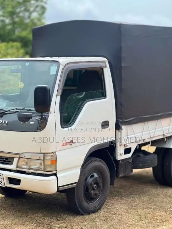 Isuzu ELF NKR 1995 Lorry (Used)