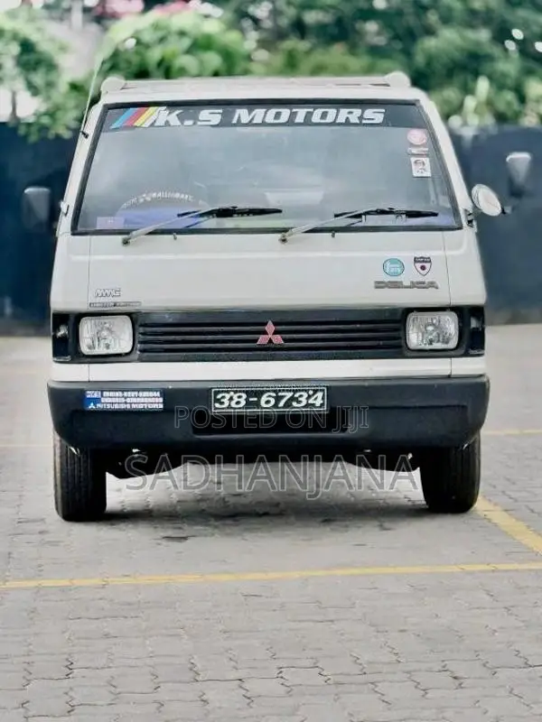 Mitsubishi L300 1980 Lorry (Used)