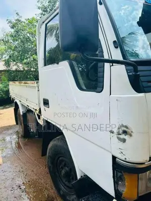Mitsubishi CANTER 1987 Lorry (Used)