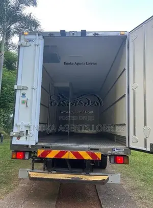 Isuzu 18.5ELF 2018 Lorry (Used)