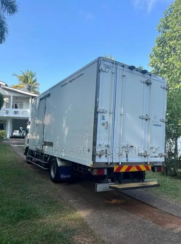 Isuzu 18.5ELF 2018 Lorry (Used)