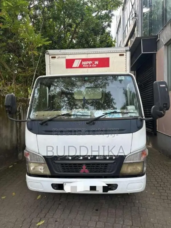 Mitsubishi Canter 2006 Lorry (Used)