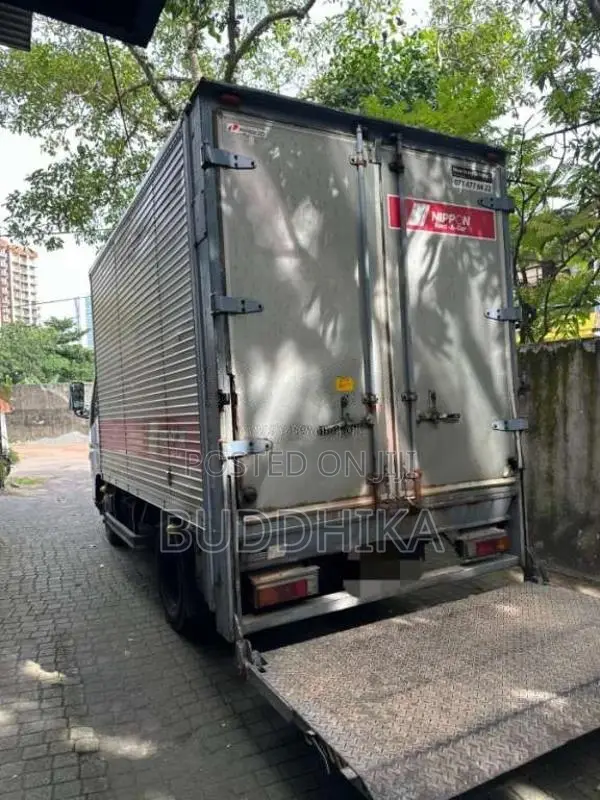 Mitsubishi Canter 2006 Lorry (Used)