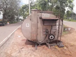 Mitsubishi Bowser 2020 Lorry (Used)
