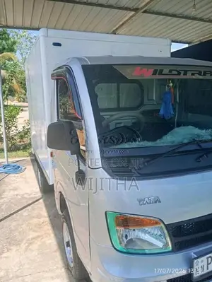 Tata Dimo Batta EX2 2013 Lorry (Used)