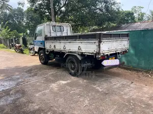 Mitsubishi Canter 1990 Lorry (Used)