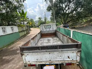 Mitsubishi Canter 1990 Lorry (Used)