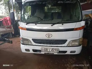 Toyota Toyota 2006 Lorry (Used)