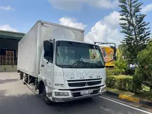 Mitsubishi Fuso 2009 Lorry (Used)